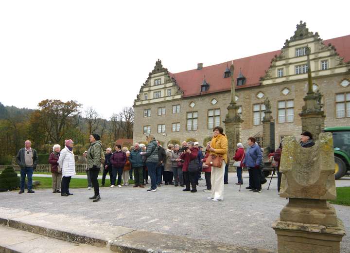 Ansicht Schloss und Sammelplatz